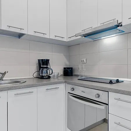 Apartment Gvitown Vitan Bucharest