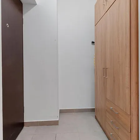 Gvitown Vitan Apartment *